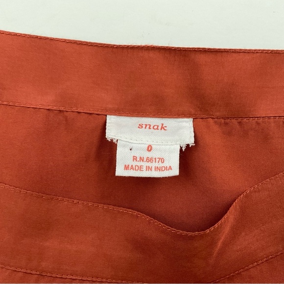 Anthro Snak Skirt Sz 0 Orange Midi Crinkle 100% Silk Tiered Boho - Picture 2 of 7